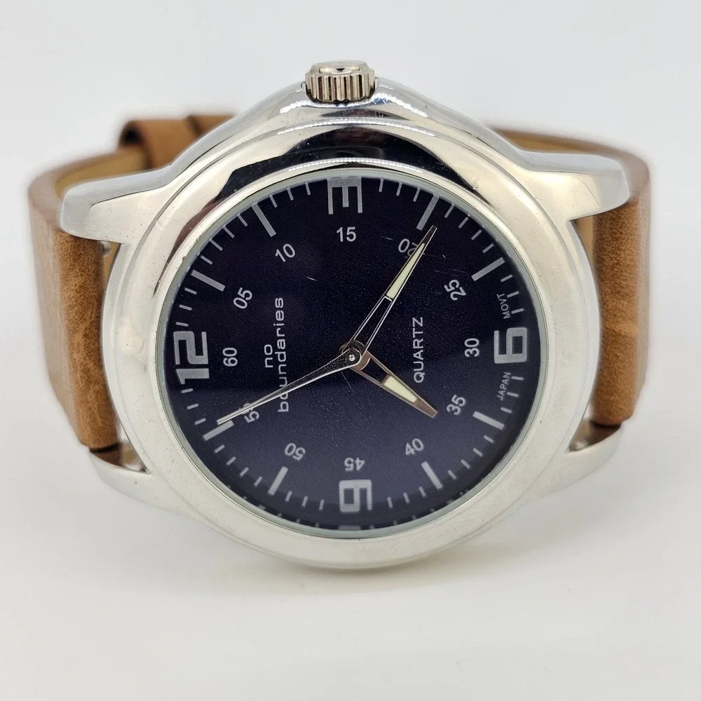 No‎ Boundaries Men's Watch 44MM Purple Dial Brown Leather Bands New Battery